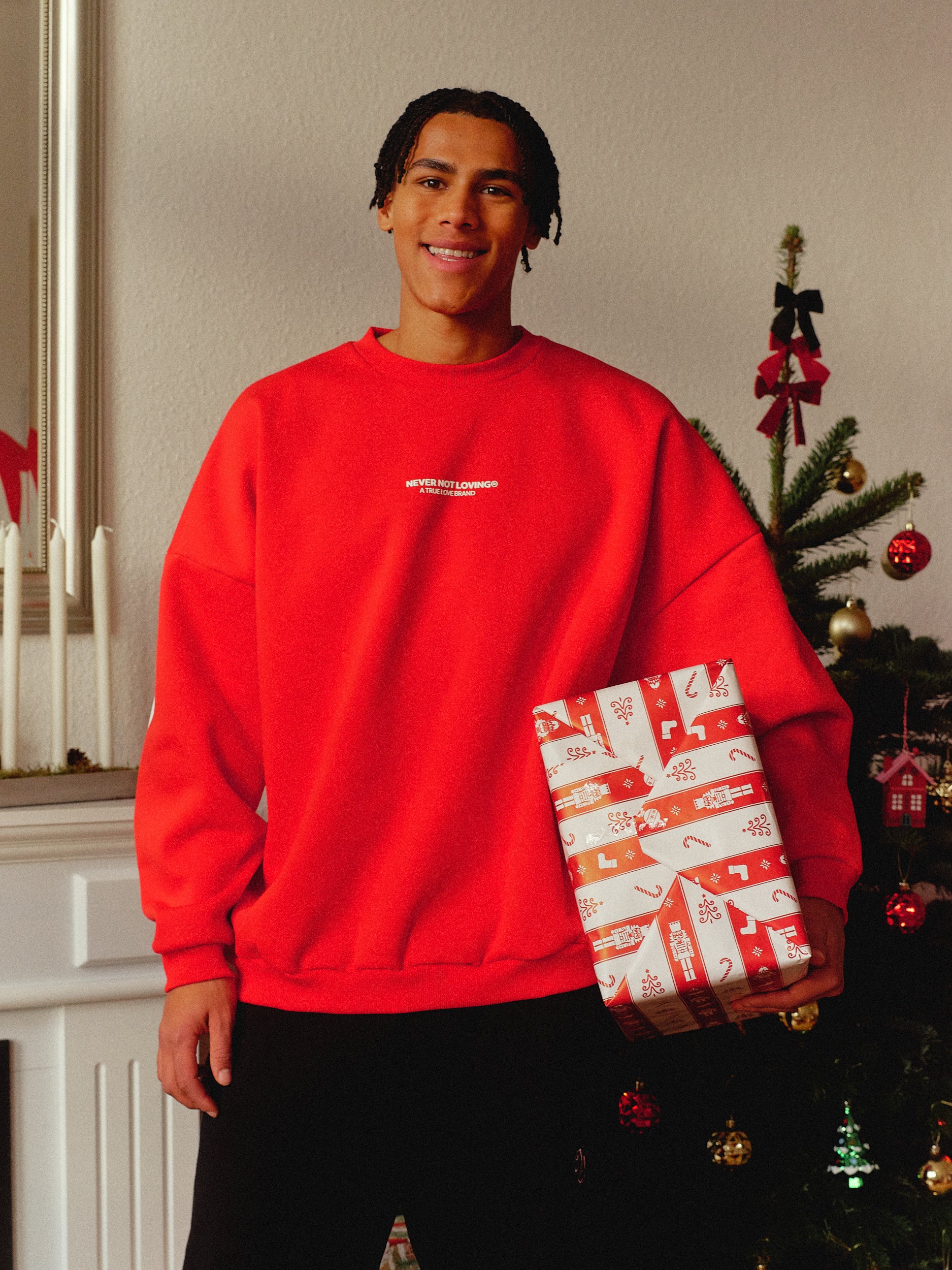 Loving Sweatshirt Red