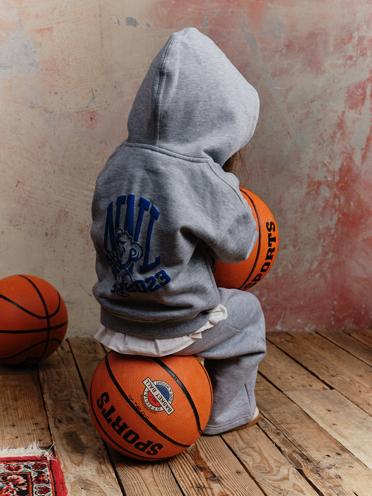 KIDS SWEAT SUIT GREY
