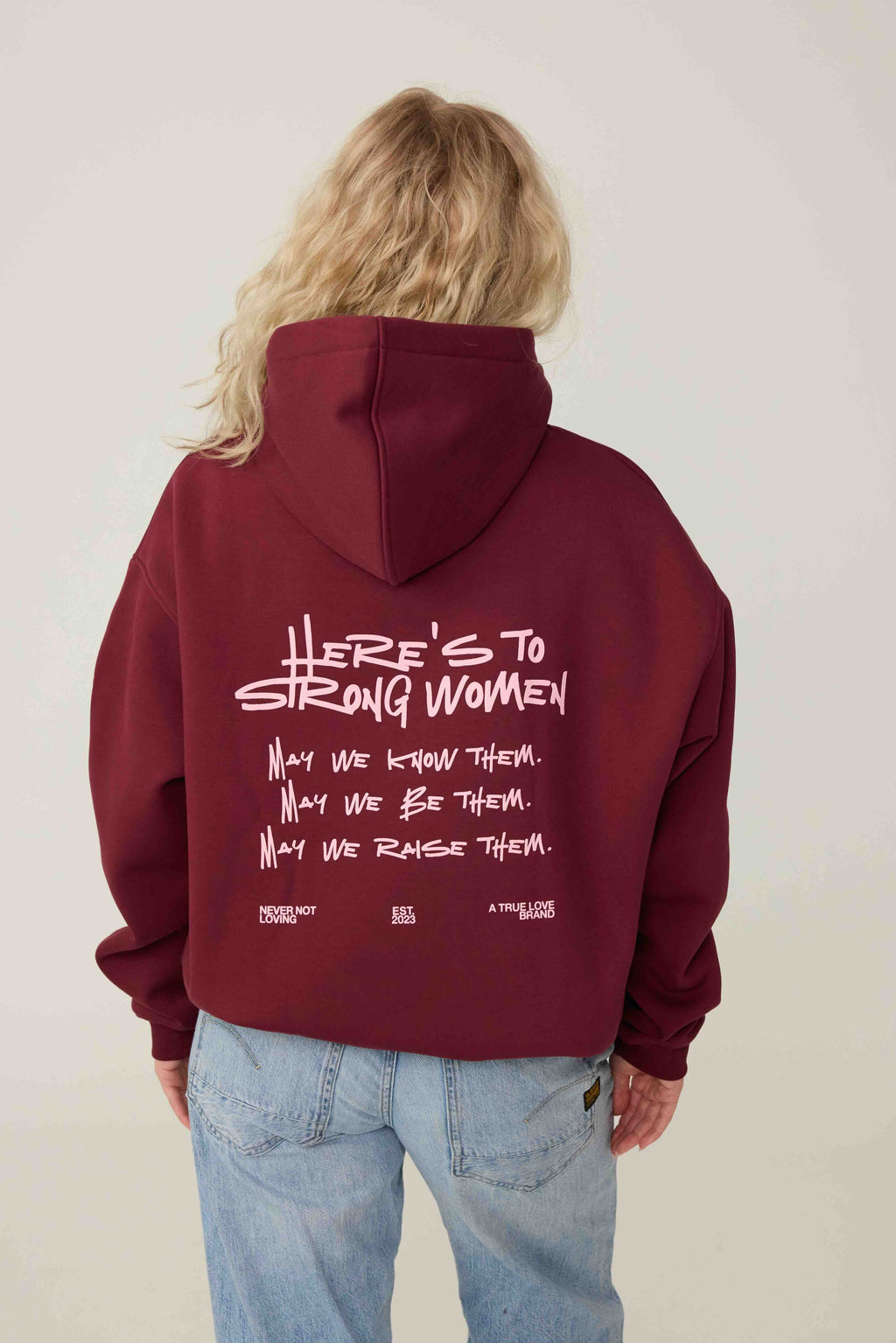 STRONG WOMEN HOODIE BORDEAUX
