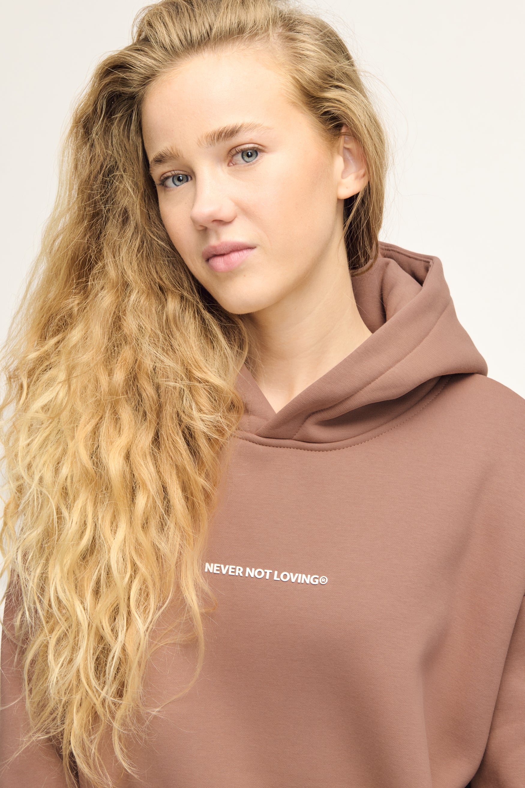 Base Hoodie Milk Chocolate Unisex
