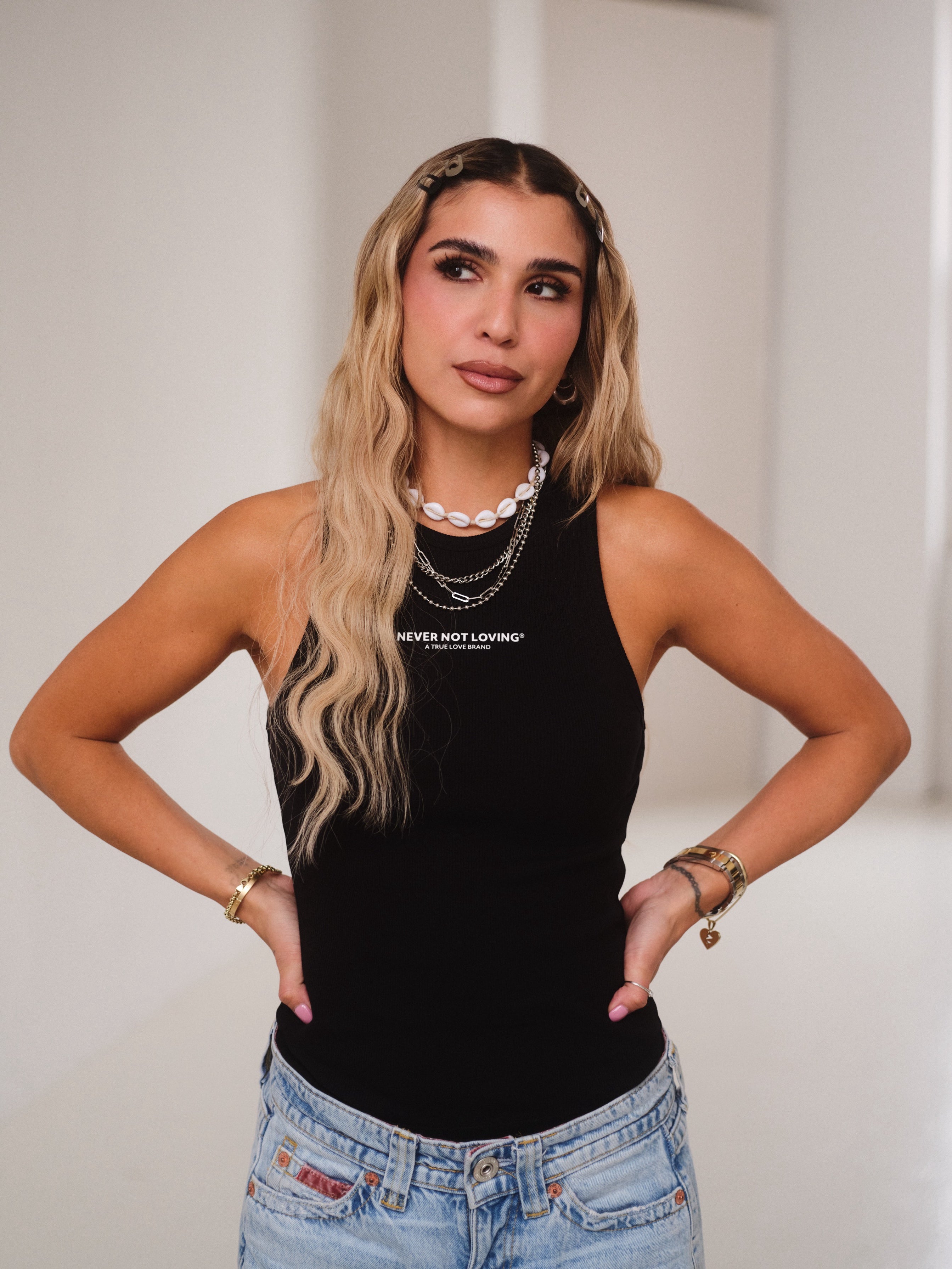 WOMEN'S TANK TOP BLACK