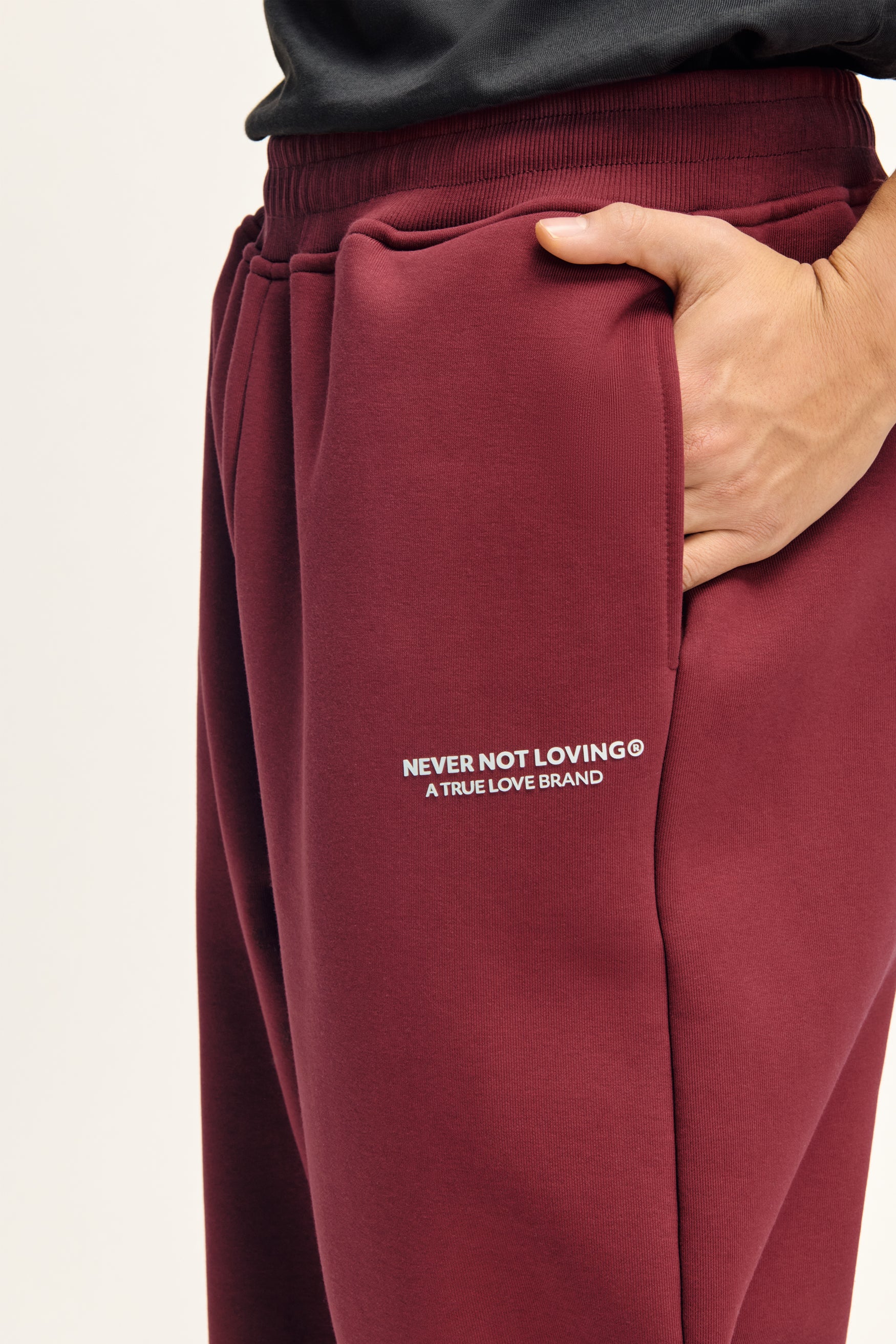 Glint Sweat Pants Deep Red Unisex