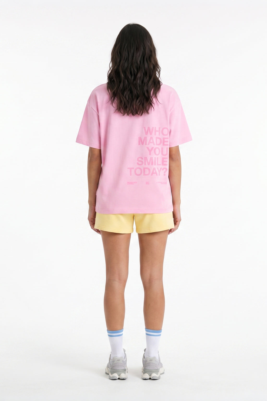WHO MADE YOU SMILE T-SHIRT PINK BLOSSOM