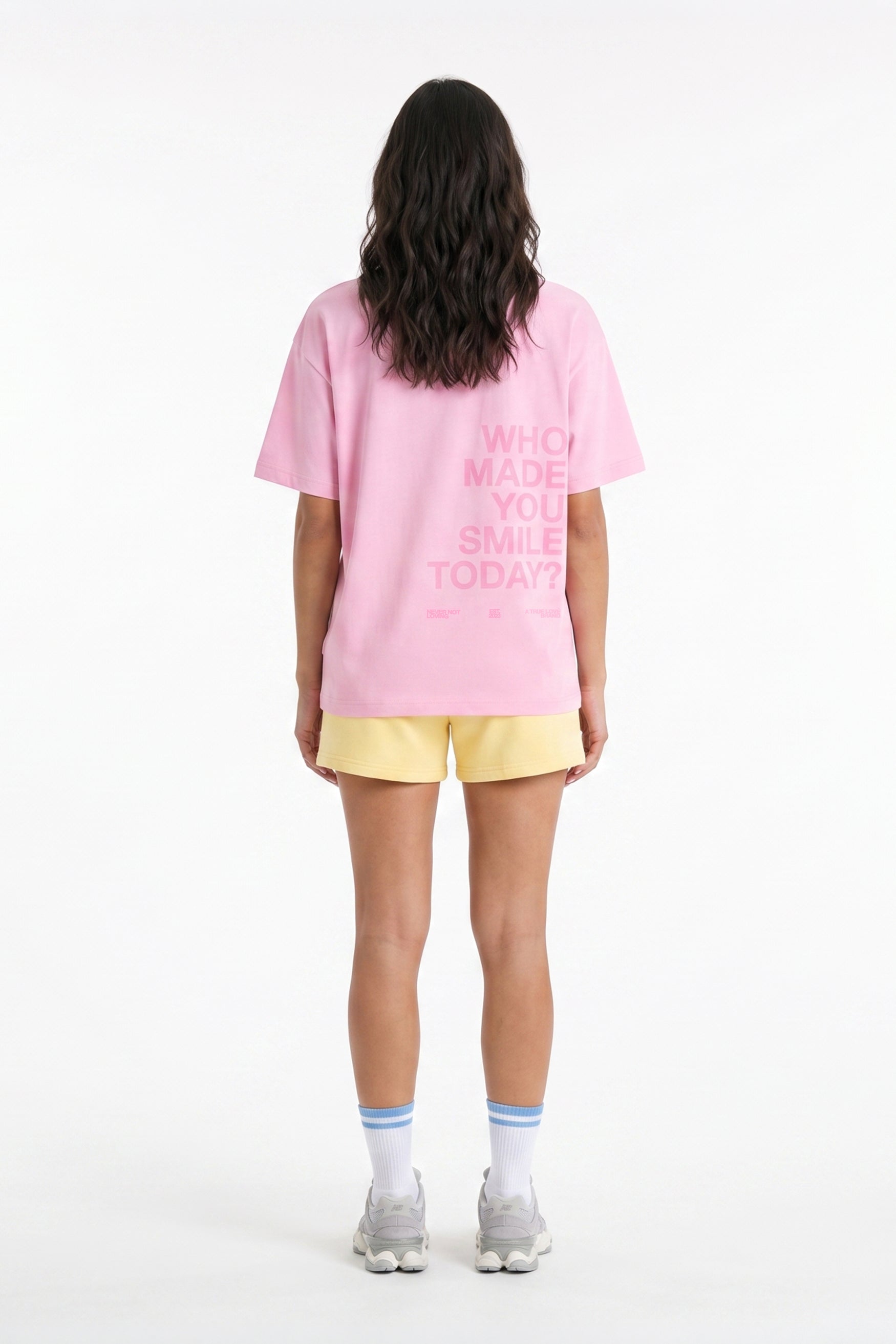 WHO MADE YOU SMILE T-SHIRT PINK BLOSSOM