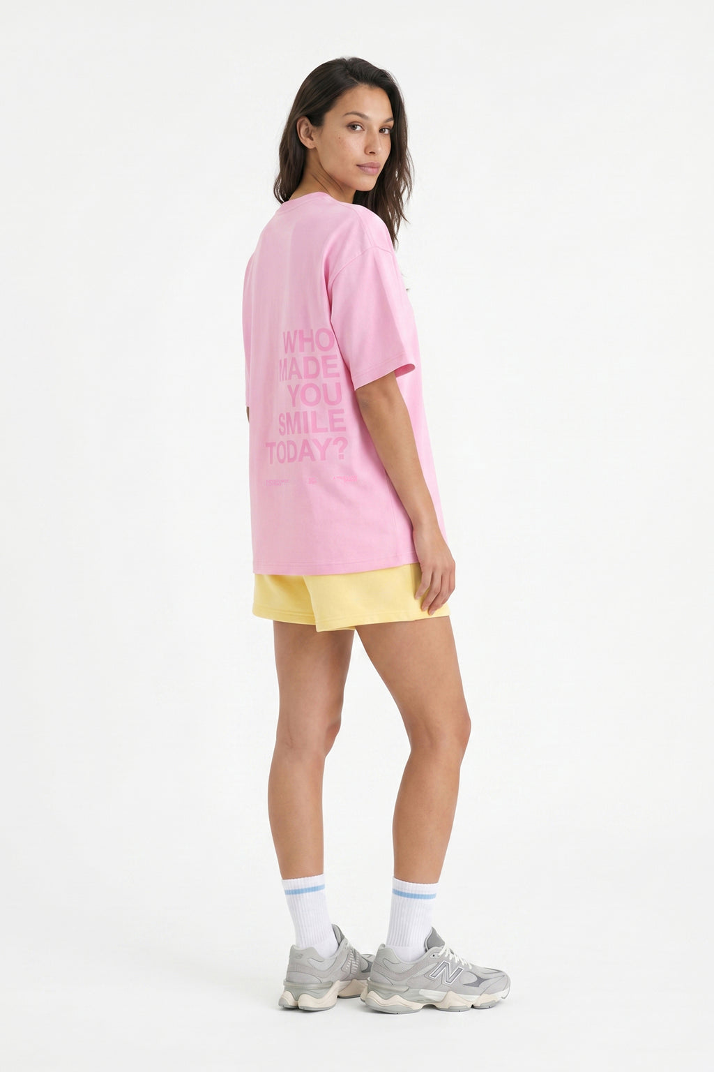WHO MADE YOU SMILE T-SHIRT PINK BLOSSOM
