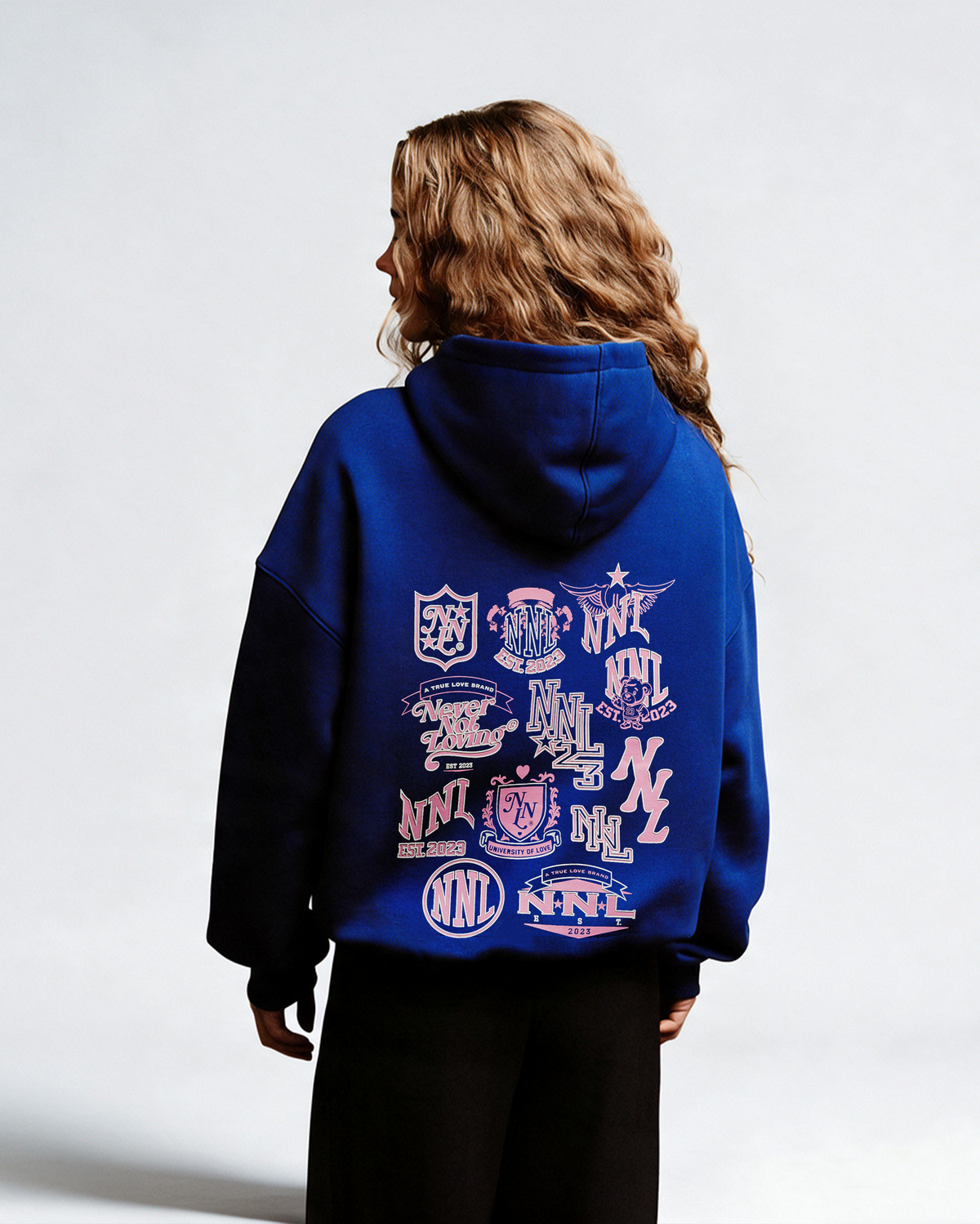 COAT OF ARMS HOODIE BLUE