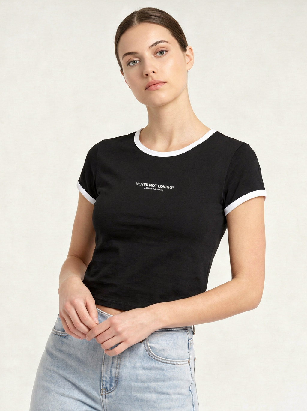 CROPPED T-SHIRT BLACK
