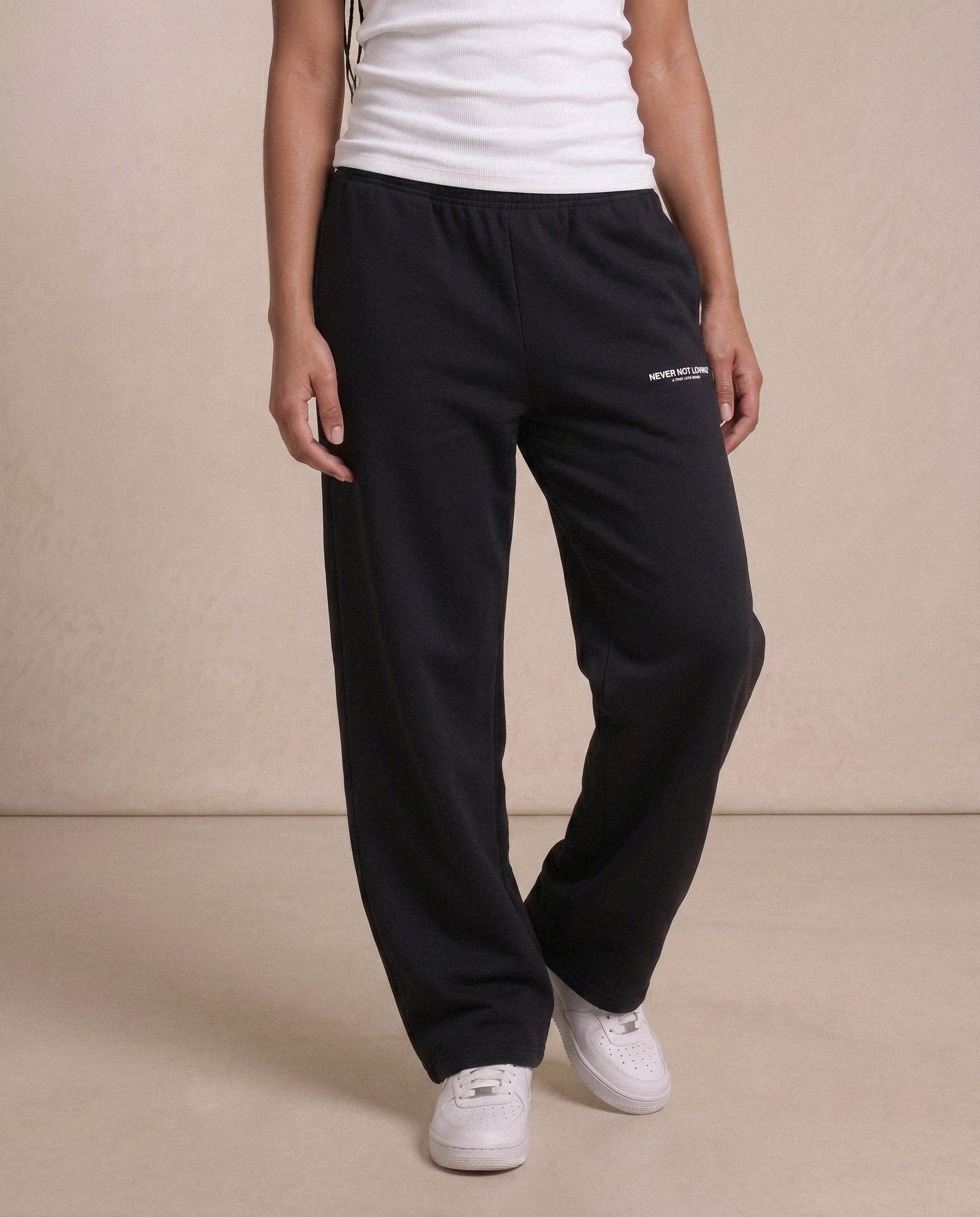 SWEAT PANTS BLACK