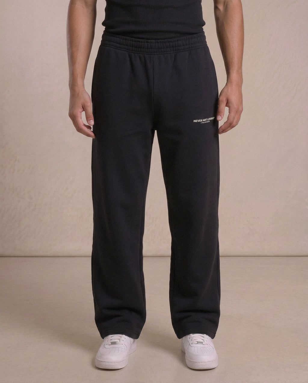 SWEAT PANTS BLACK