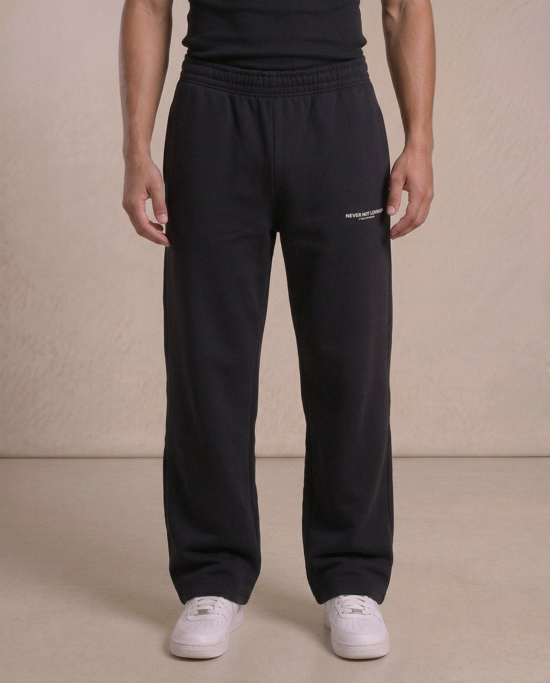 SWEAT PANTS BLACK