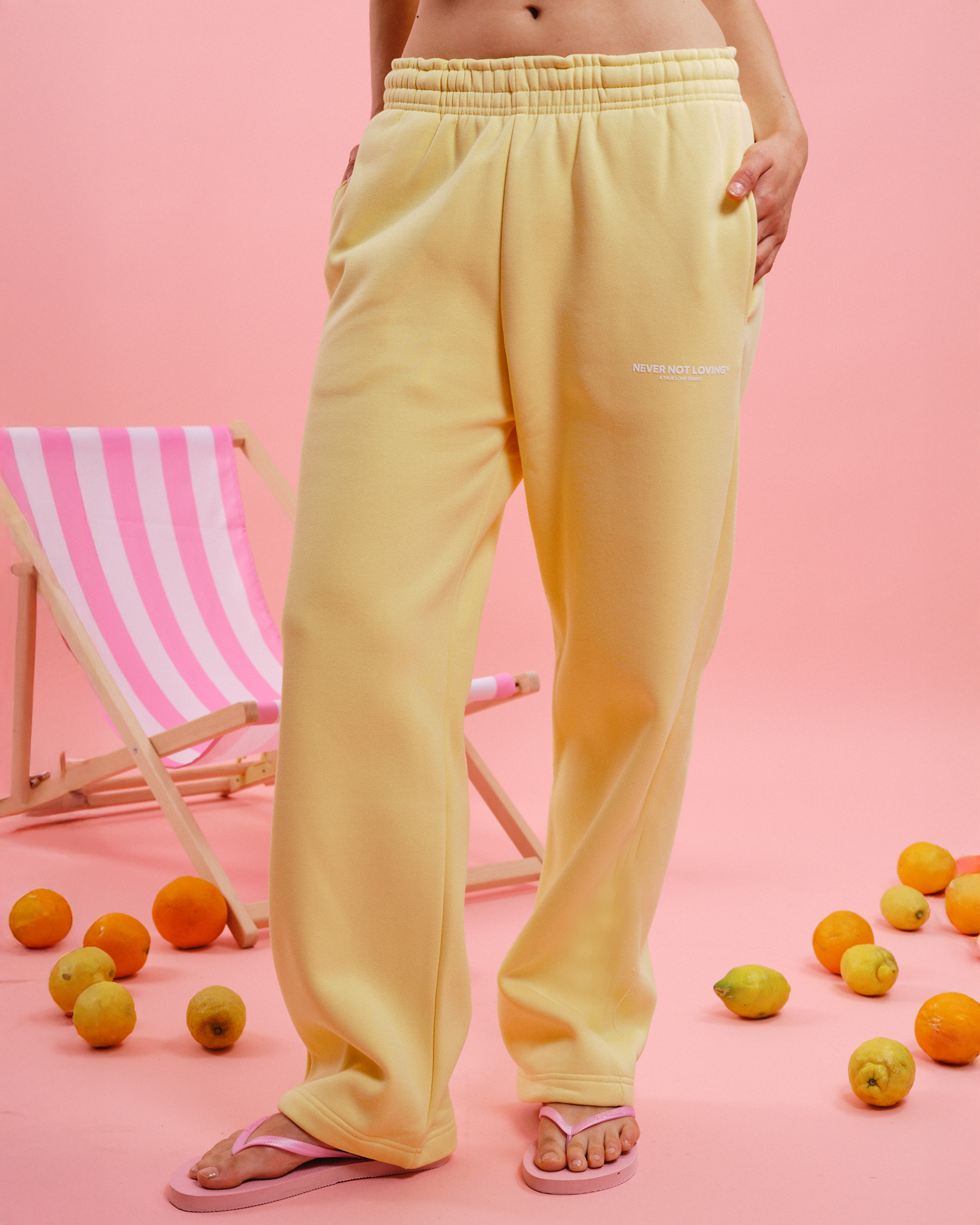 GLINT SWEAT PANTS BUZZING YELLOW